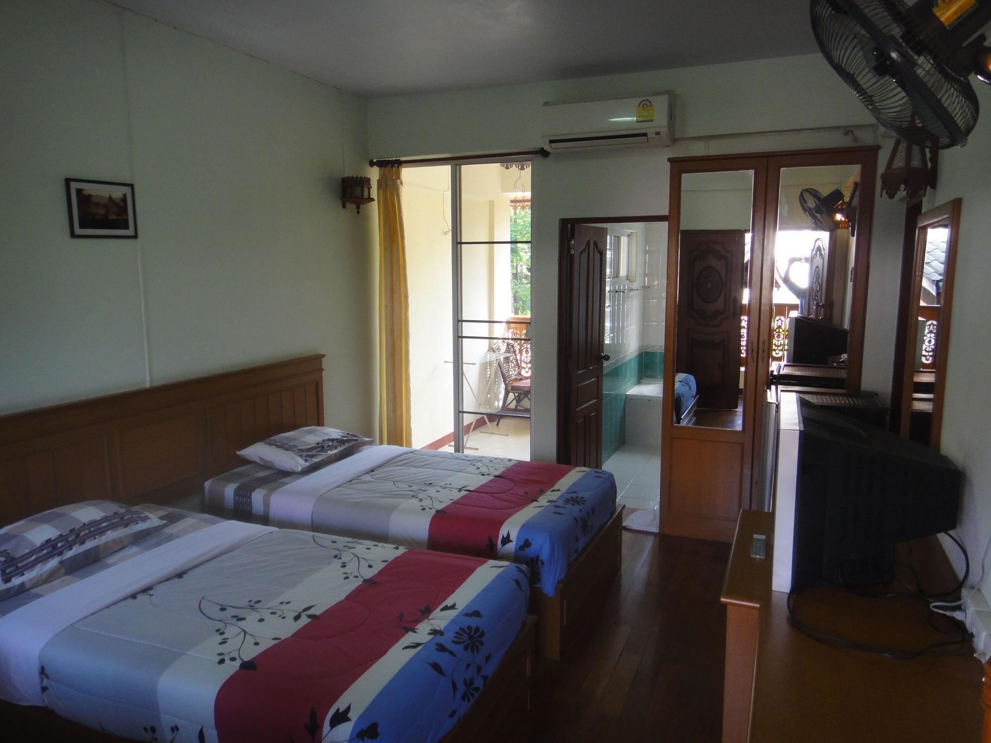 Your House 3 Guest House Chiang Mai Exteriör bild